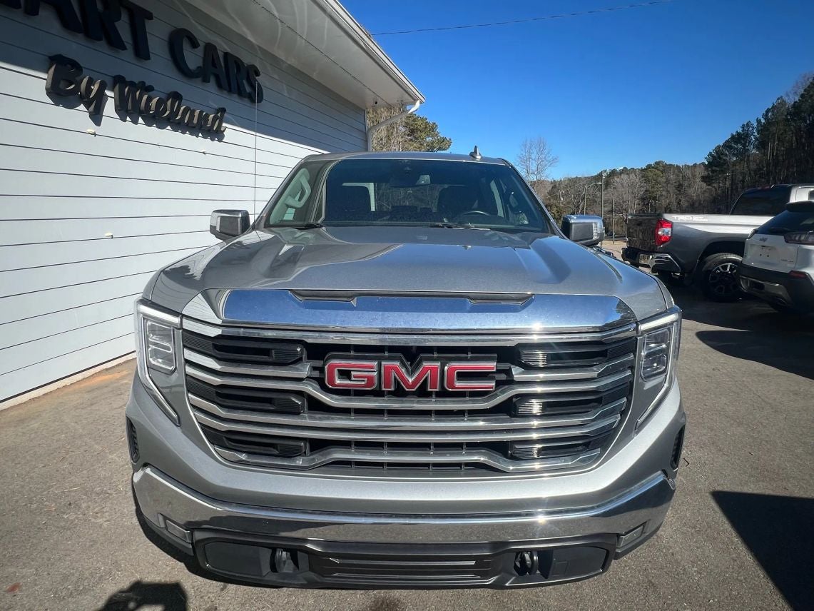 2024 GMC Sierra 1500 Crew Cab SLT Pickup 4D 5 3/4 ft