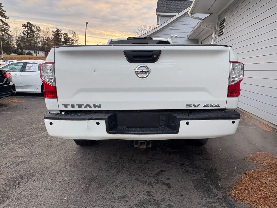 2017 Nissan TITAN Single Cab SV Pickup 2D 8 ft
