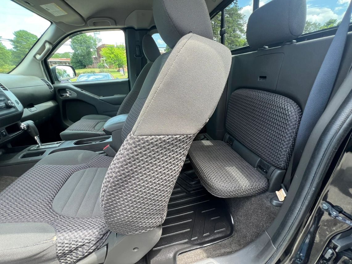 2015 Nissan Frontier King Cab SV Pickup 2D 6 ft
