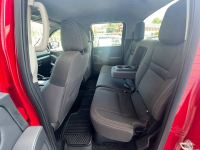2022 Nissan Frontier Crew Cab SV Pickup 4D 5 ft