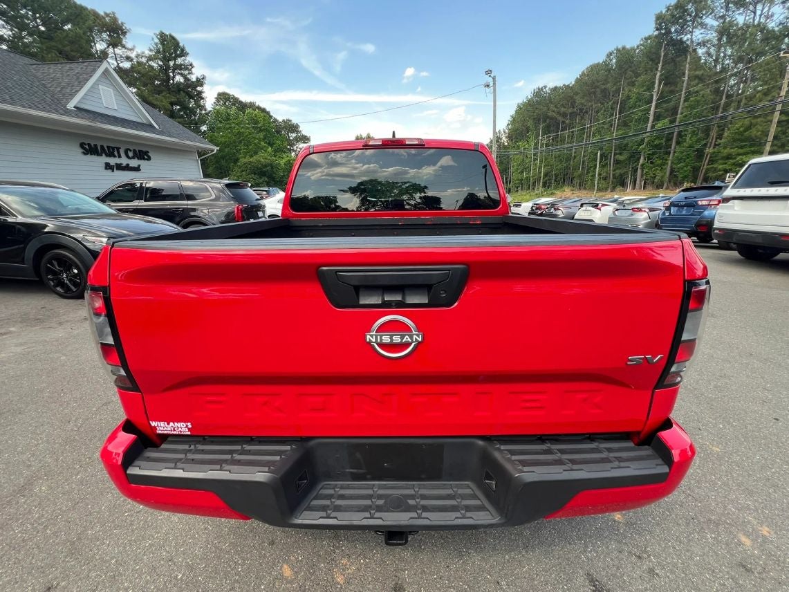2022 Nissan Frontier Crew Cab SV Pickup 4D 5 ft