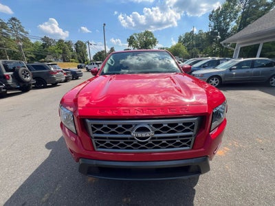 2022 Nissan Frontier Crew Cab SV Pickup 4D 5 ft