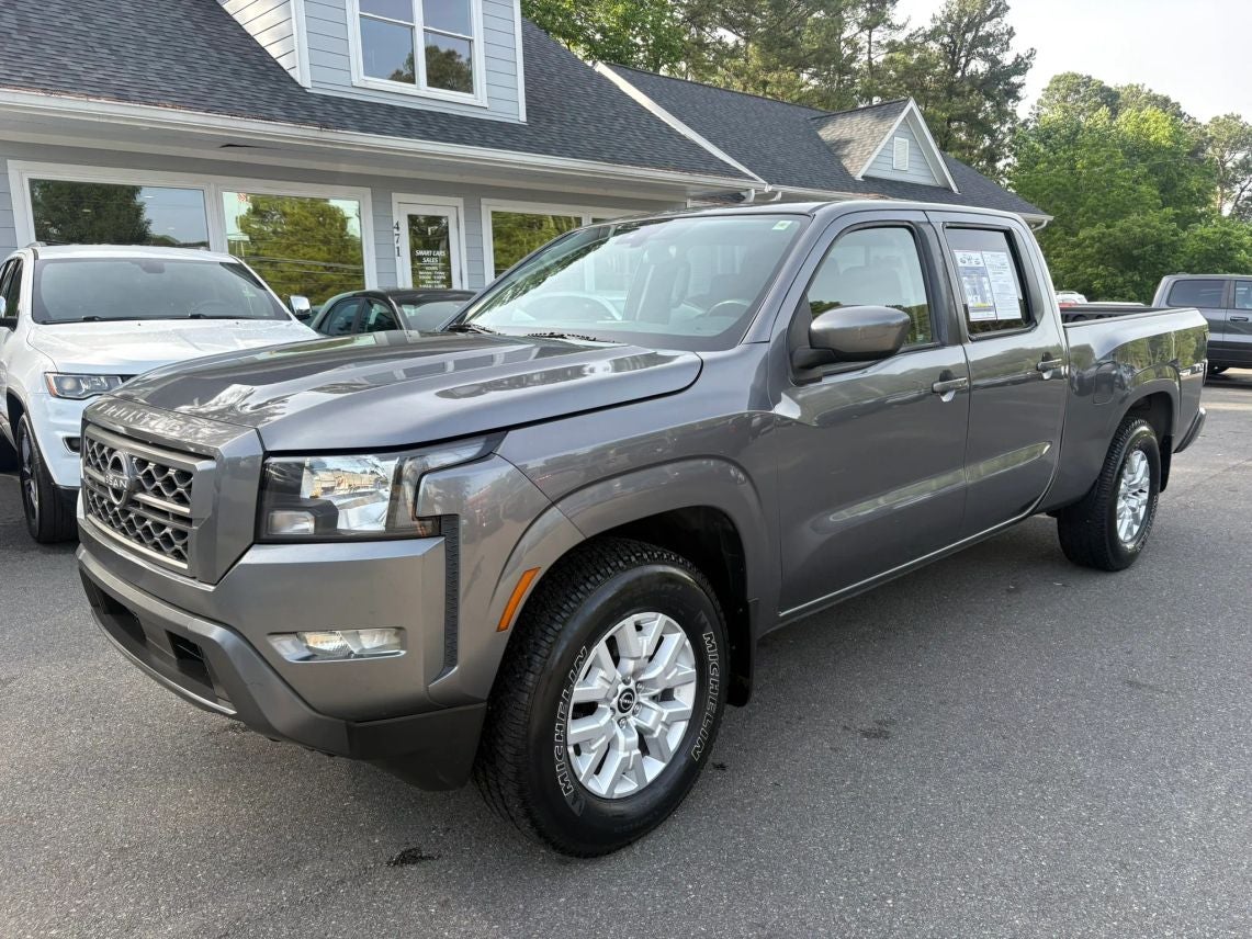2022 Nissan Frontier Crew Cab SV Pickup 4D 6 ft