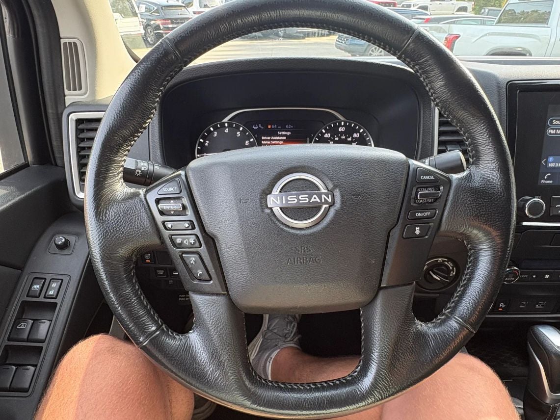 2022 Nissan Frontier Crew Cab SV Pickup 4D 6 ft