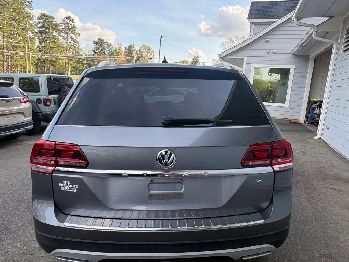 2019 Volkswagen Atlas SE w/Tech Pkg Sport Utility 4D