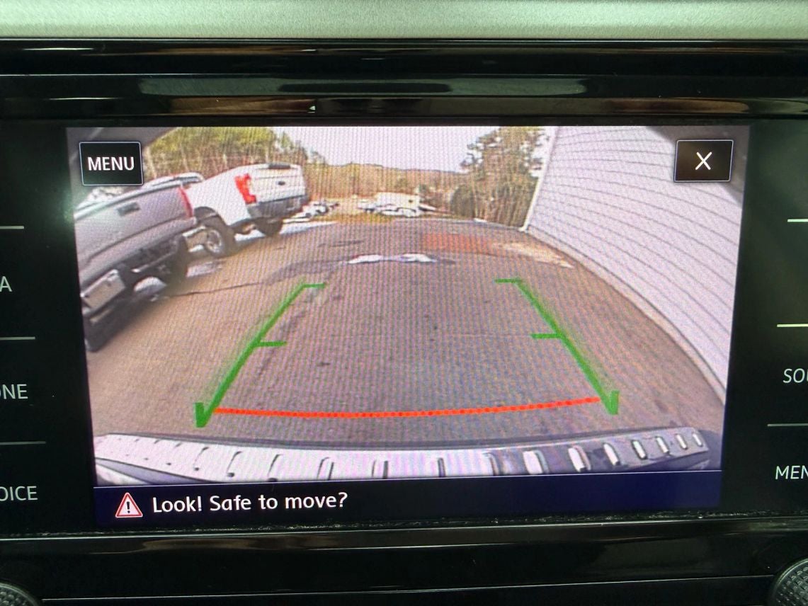 2021 Volkswagen Passat SE Sedan 4D