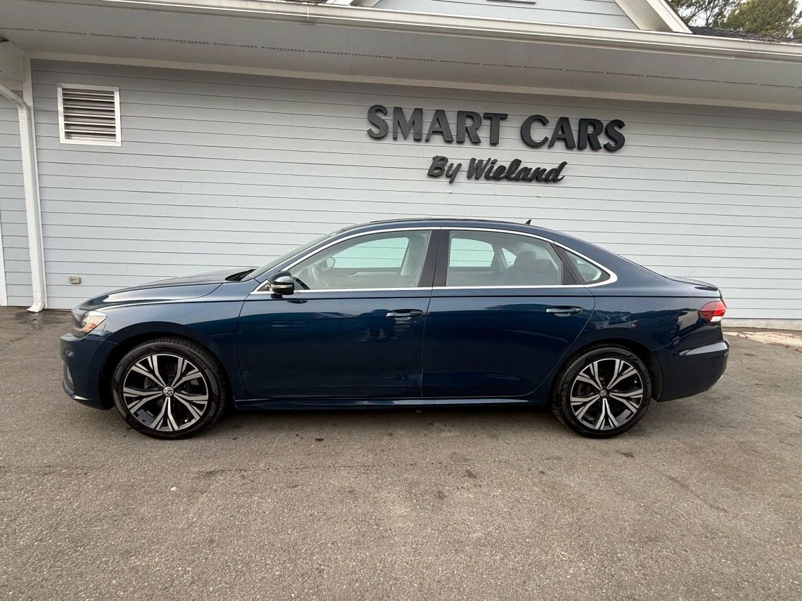 2021 Volkswagen Passat SE Sedan 4D