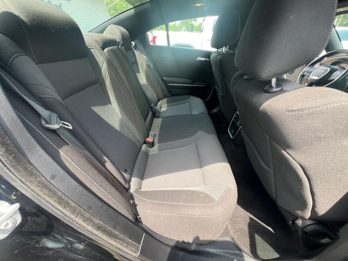 2022 Dodge Charger SXT Sedan 4D