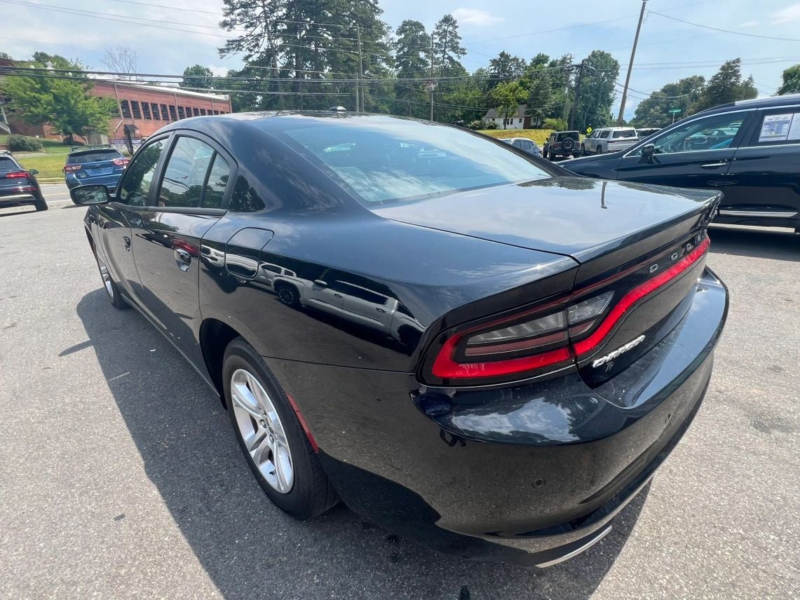 2022 Dodge Charger SXT Sedan 4D