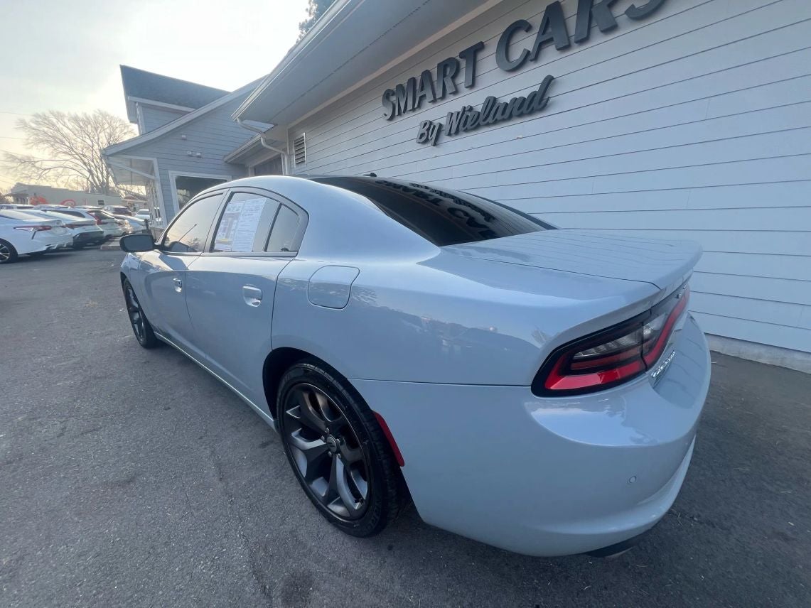 2021 Dodge Charger SXT Sedan 4D