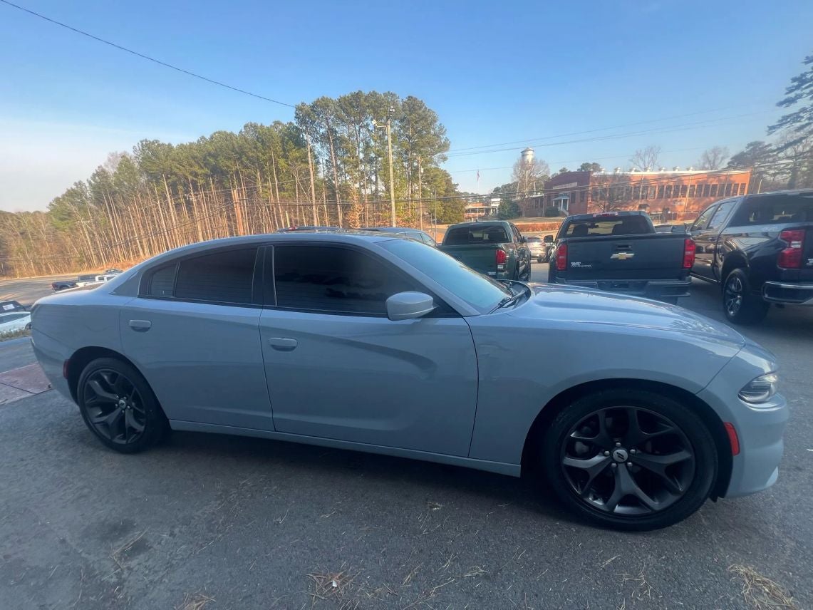 2021 Dodge Charger SXT Sedan 4D