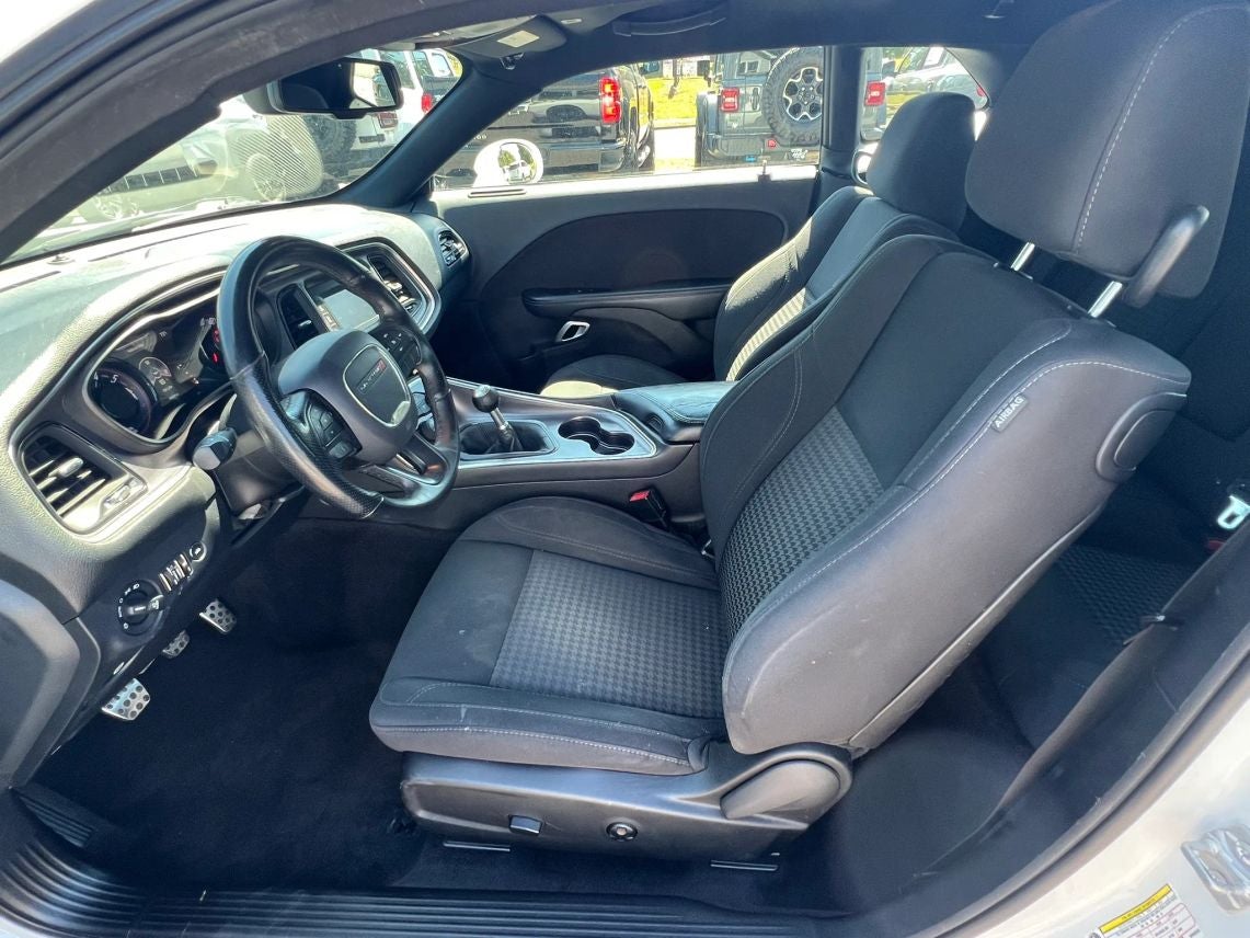 2017 Dodge Challenger R/T Coupe 2D