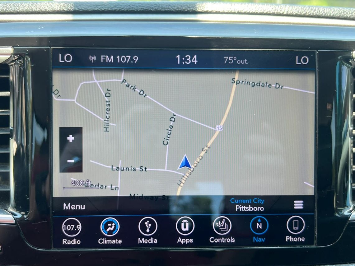 2018 Chrysler Pacifica Limited Minivan 4D