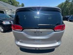 2018 Chrysler Pacifica Limited Minivan 4D