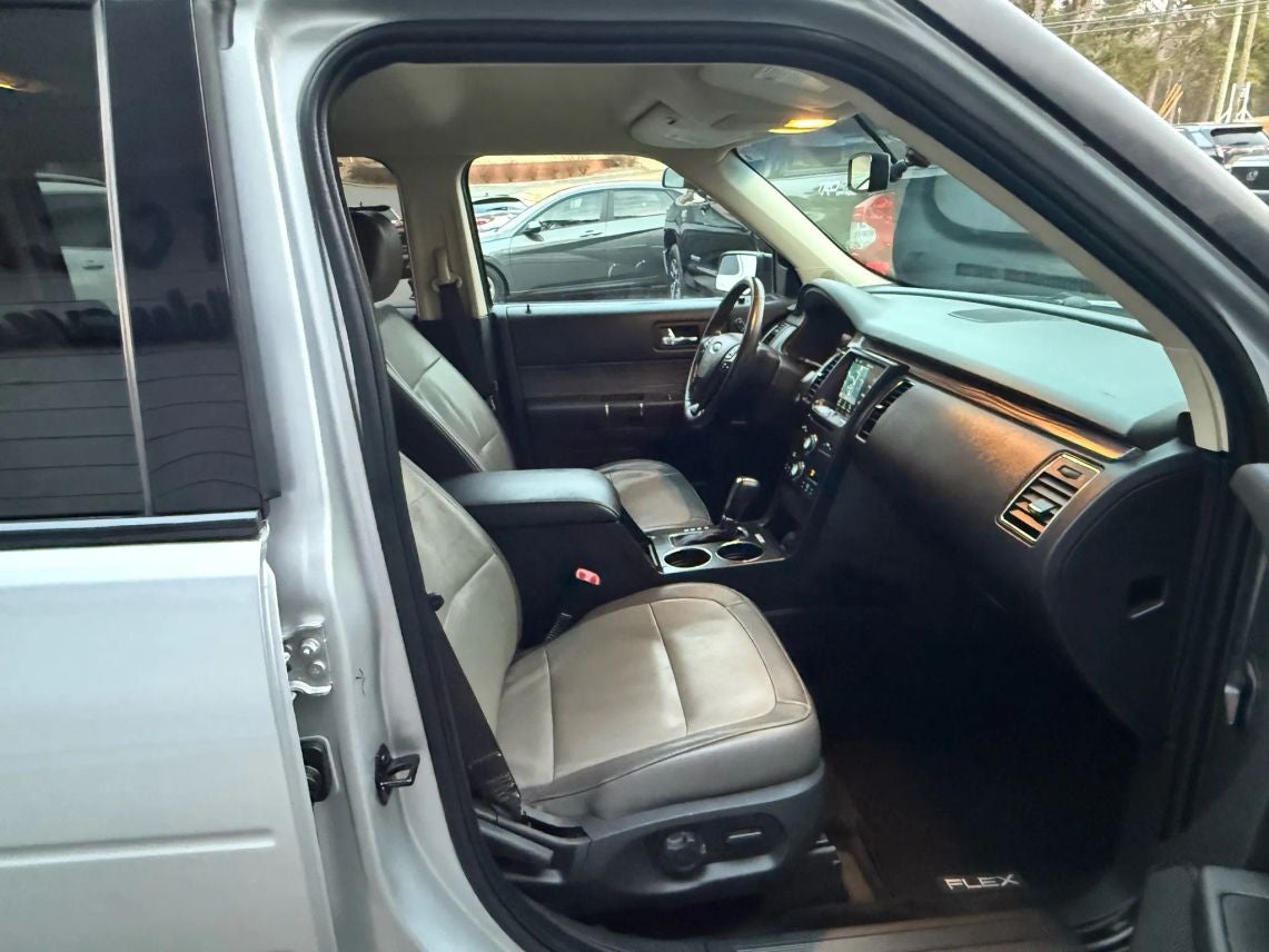 2016 Ford Flex SEL Sport Utility 4D