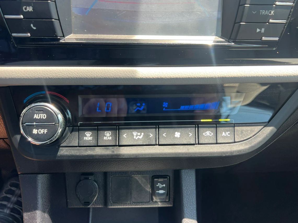 2015 Toyota Corolla LE Plus Sedan 4D