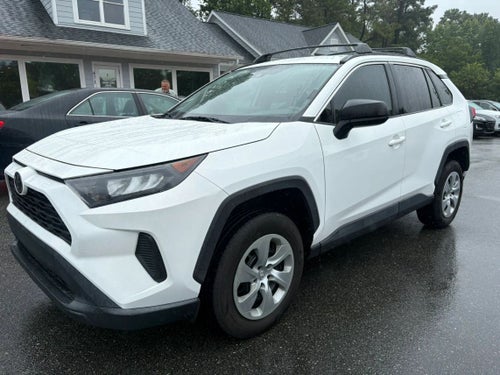2020 Toyota RAV4 LE Sport Utility 4D