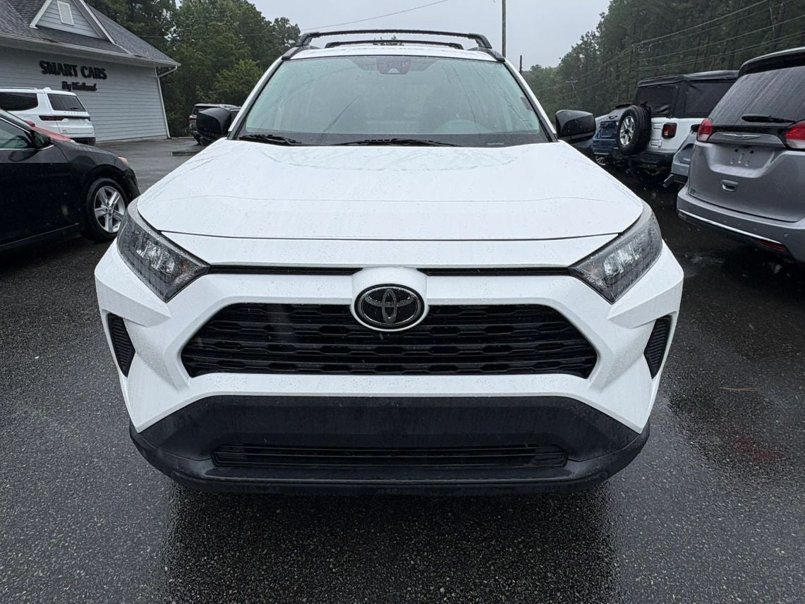 2020 Toyota RAV4 LE Sport Utility 4D