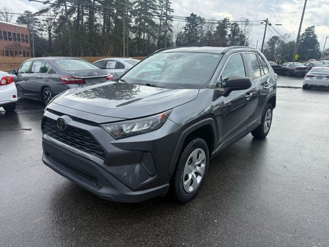 2020 Toyota RAV4 LE Sport Utility 4D