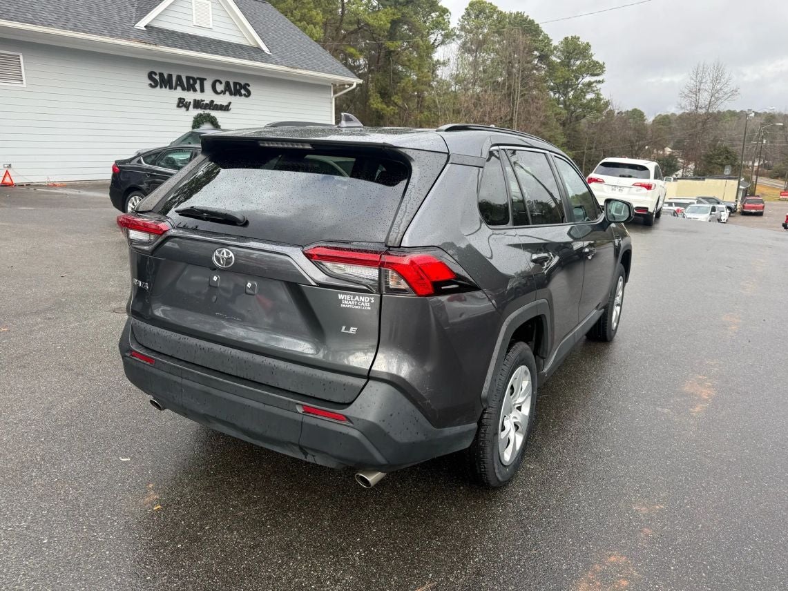 2020 Toyota RAV4 LE Sport Utility 4D