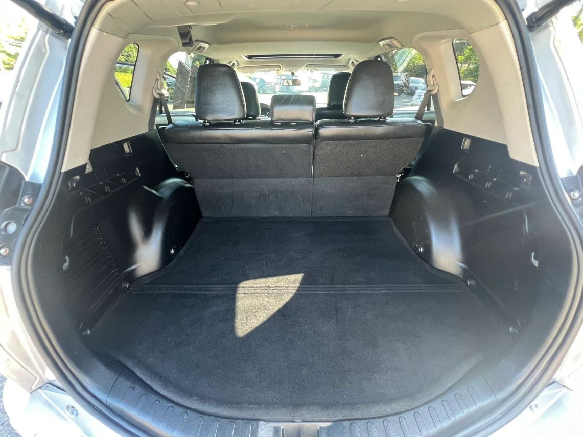 2016 Toyota RAV4 XLE Sport Utility 4D