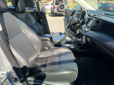2016 Toyota RAV4 XLE Sport Utility 4D