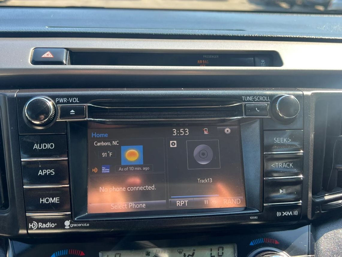 2016 Toyota RAV4 XLE Sport Utility 4D