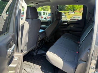 2019 Chevrolet Silverado 1500 Crew Cab Custom Trail Boss Pickup 4D 5 3/4 ft