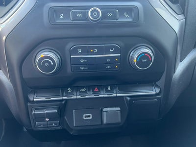 2019 Chevrolet Silverado 1500 Crew Cab Custom Trail Boss Pickup 4D 5 3/4 ft