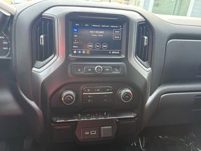 2021 Chevrolet Silverado 1500 Crew Cab Custom Trail Boss Pickup 4D 5 3/4 ft