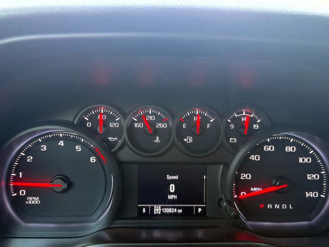 2021 Chevrolet Silverado 1500 Crew Cab Custom Trail Boss Pickup 4D 5 3/4 ft