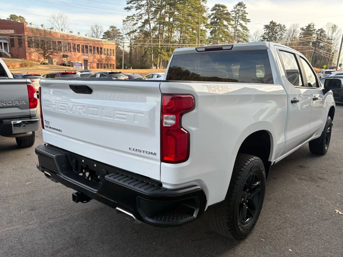 2021 Chevrolet Silverado 1500 Crew Cab Custom Trail Boss Pickup 4D 5 3/4 ft