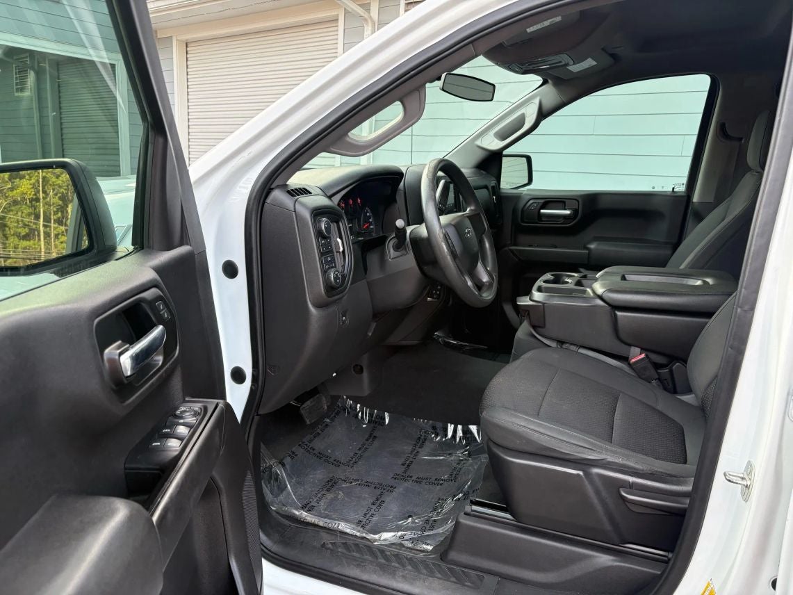 2021 Chevrolet Silverado 1500 Crew Cab Custom Trail Boss Pickup 4D 5 3/4 ft