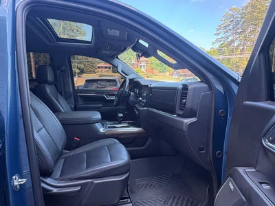 2024 Chevrolet Silverado 1500 Crew Cab LT Trail Boss Pickup 4D 5 3/4 ft