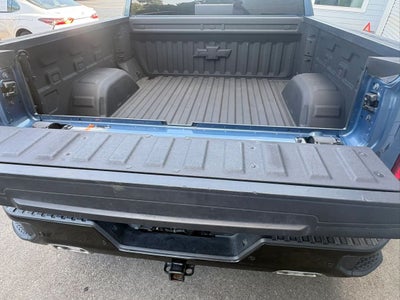 2024 Chevrolet Silverado 1500 Crew Cab LT Trail Boss Pickup 4D 5 3/4 ft