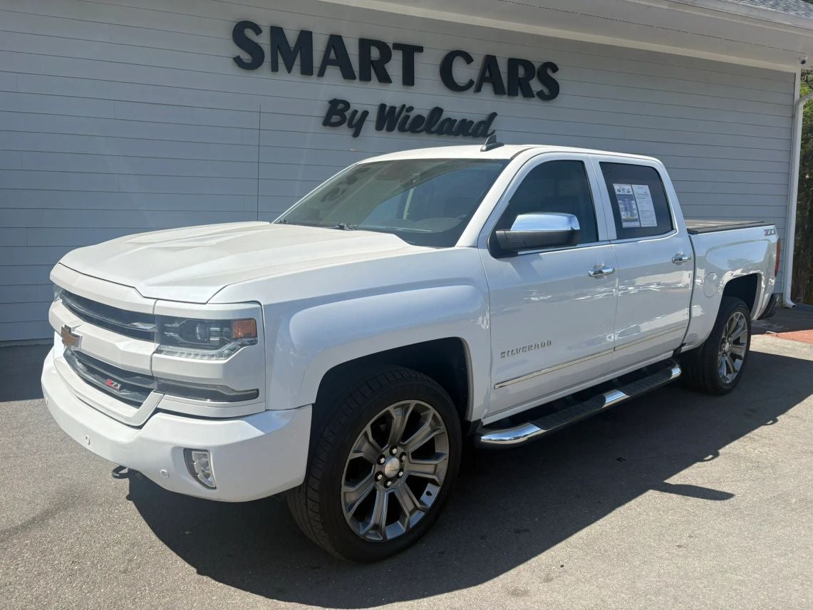 2018 Chevrolet Silverado 1500 Crew Cab Z71 LTZ Pickup 4D 5 3/4 ft