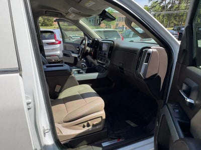 2018 Chevrolet Silverado 1500 Crew Cab Z71 LTZ Pickup 4D 5 3/4 ft
