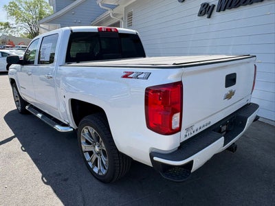 2018 Chevrolet Silverado 1500 Crew Cab Z71 LTZ Pickup 4D 5 3/4 ft