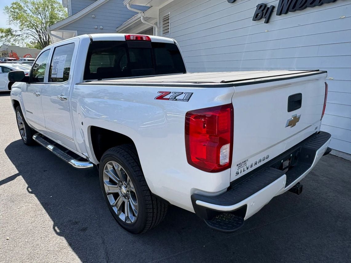 2018 Chevrolet Silverado 1500 Crew Cab Z71 LTZ Pickup 4D 5 3/4 ft