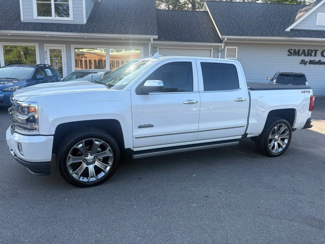 2018 Chevrolet Silverado 1500 Crew Cab High Country Pickup 4D 5 3/4 ft