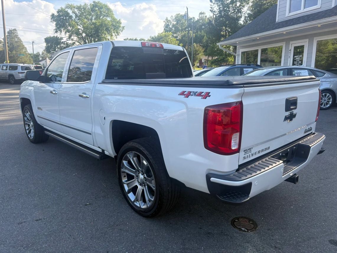 2018 Chevrolet Silverado 1500 Crew Cab High Country Pickup 4D 5 3/4 ft