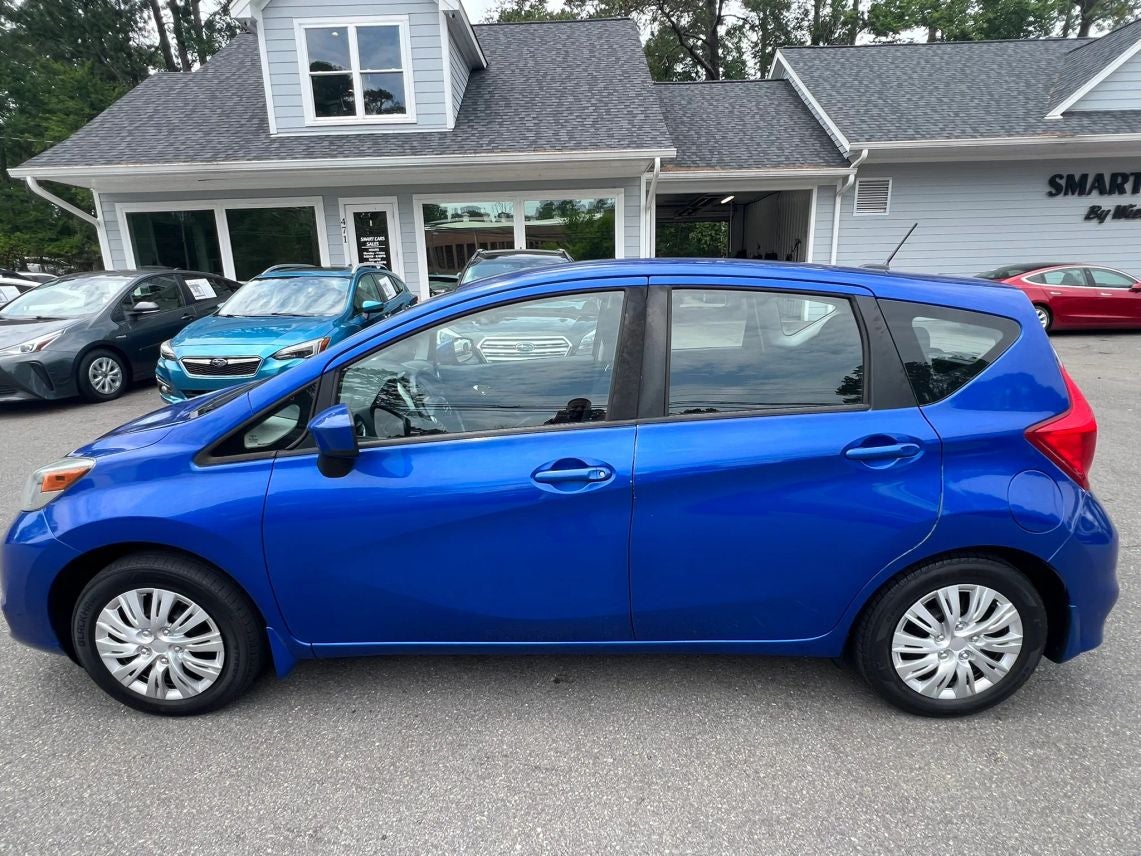 2017 Nissan Versa Note SV Hatchback 4D
