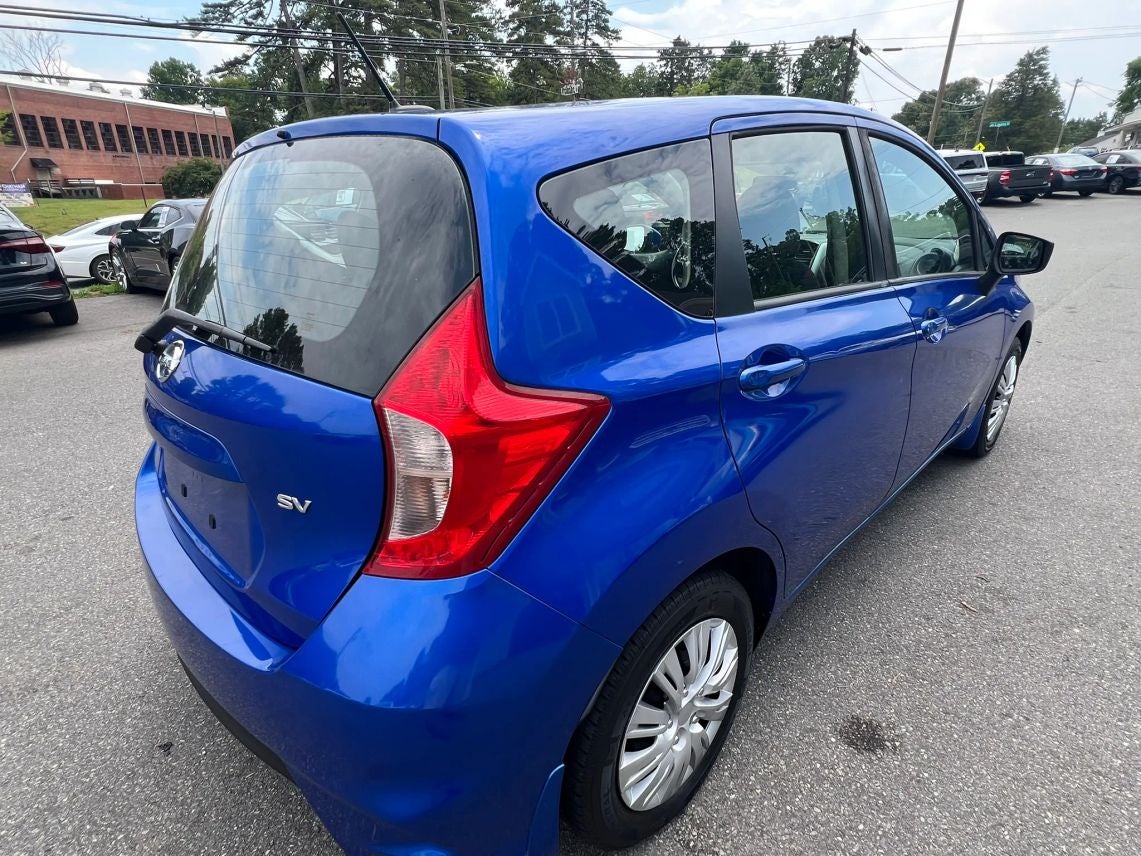 2017 Nissan Versa Note SV Hatchback 4D
