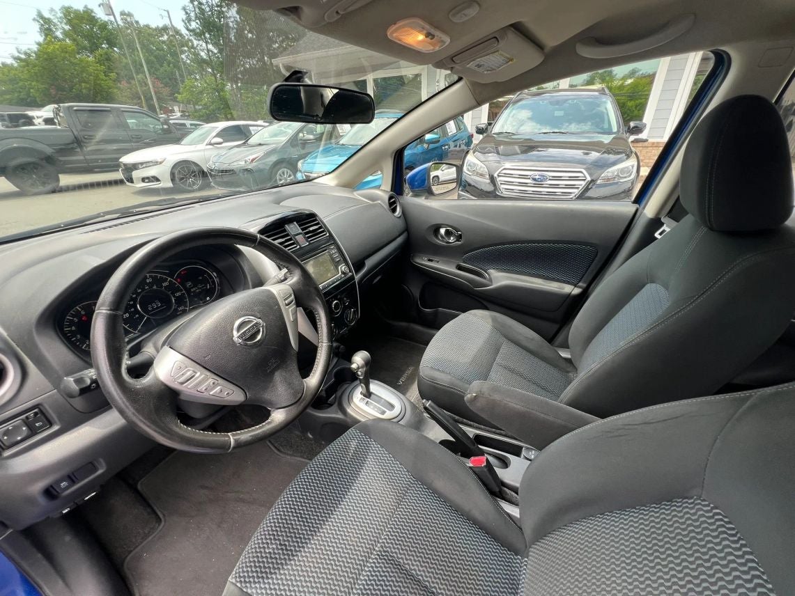 2017 Nissan Versa Note SV Hatchback 4D