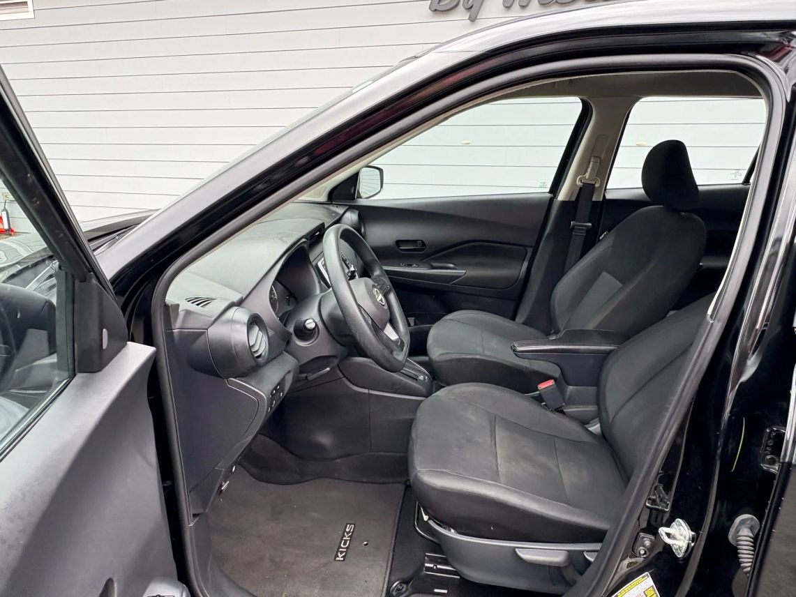 2023 Nissan Kicks S Sport Utility 4D