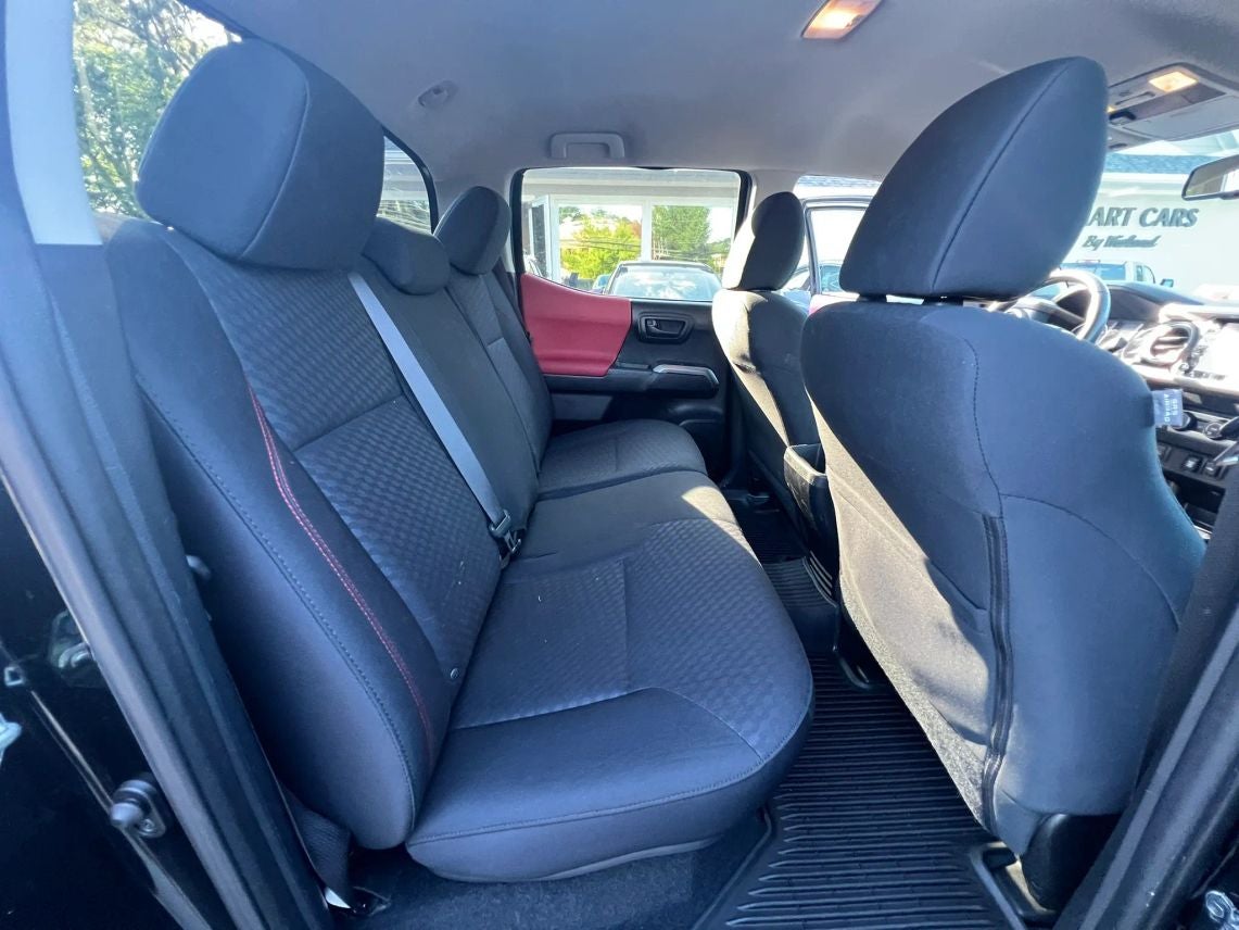 2020 Toyota Tacoma Double Cab SR5 Pickup 4D 5 ft