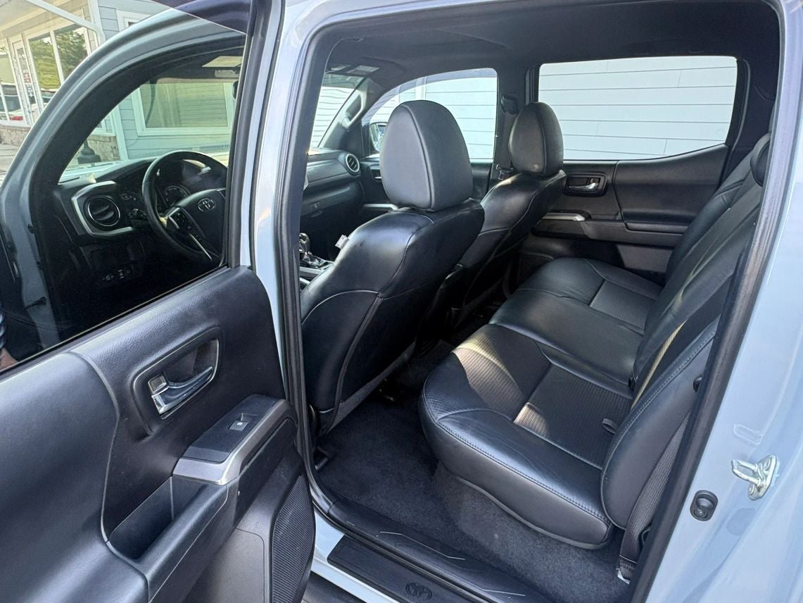 2019 Toyota Tacoma Double Cab Limited Pickup 4D 5 ft