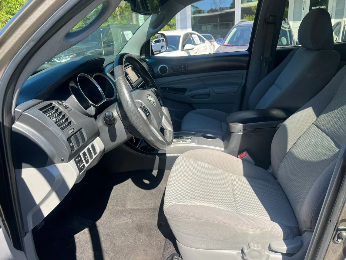 2013 Toyota Tacoma Double Cab PreRunner Pickup 4D 5 ft