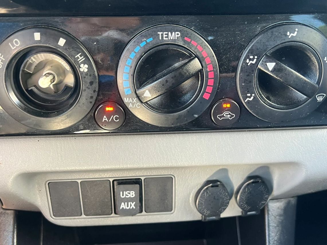 2013 Toyota Tacoma Double Cab PreRunner Pickup 4D 5 ft