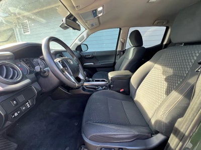 2021 Toyota Tacoma Double Cab SR5 Pickup 4D 5 ft